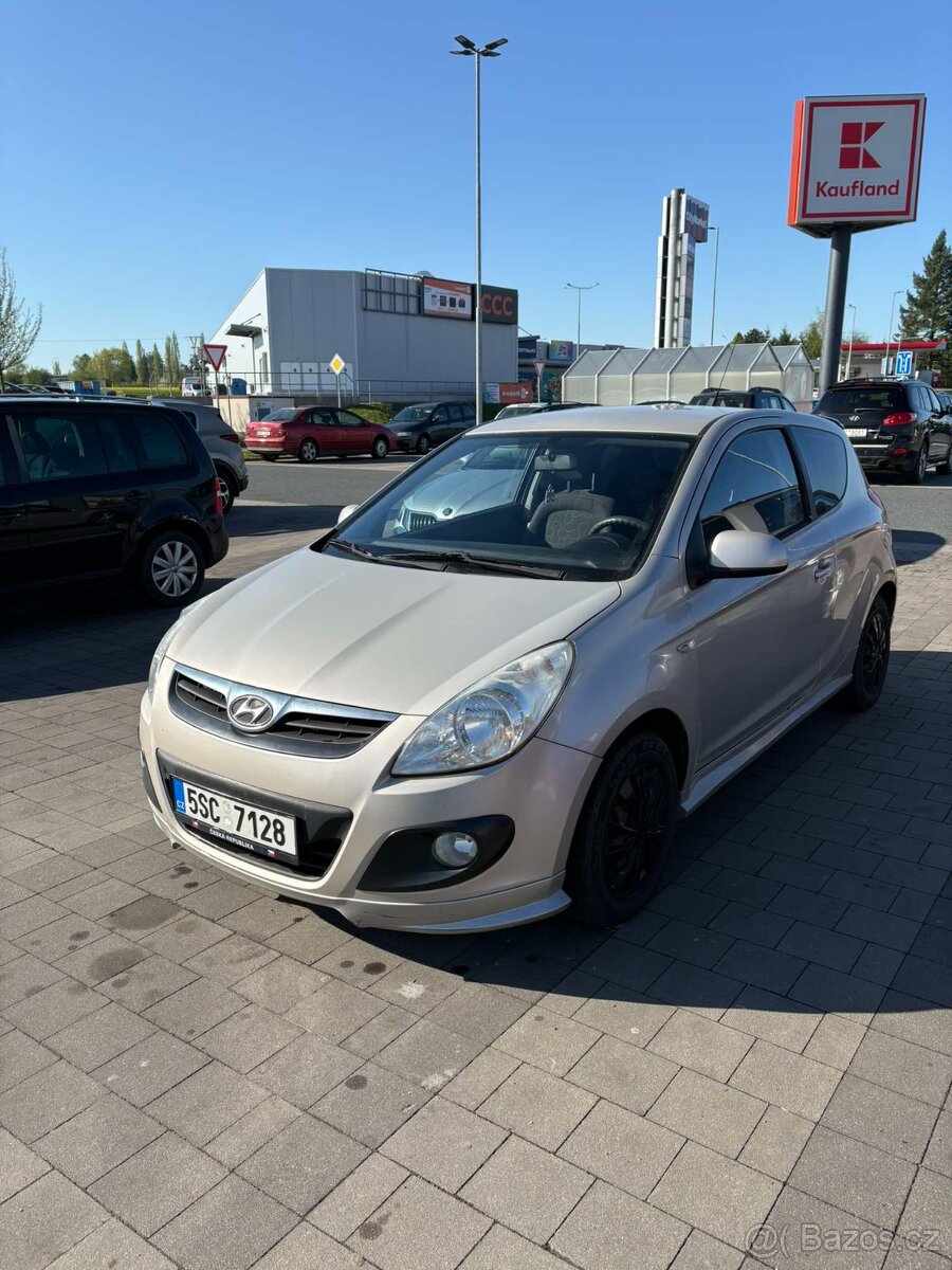 Hyundai i20 1.2 57 kw