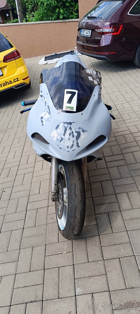 Suzuki GSX-R 600