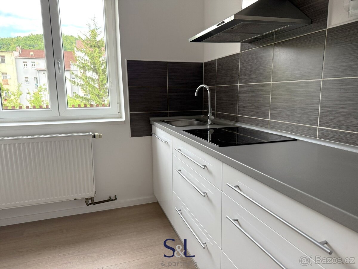 Pronájem byty 2+1, 68 m2 - Ústí nad Labem - Klíše