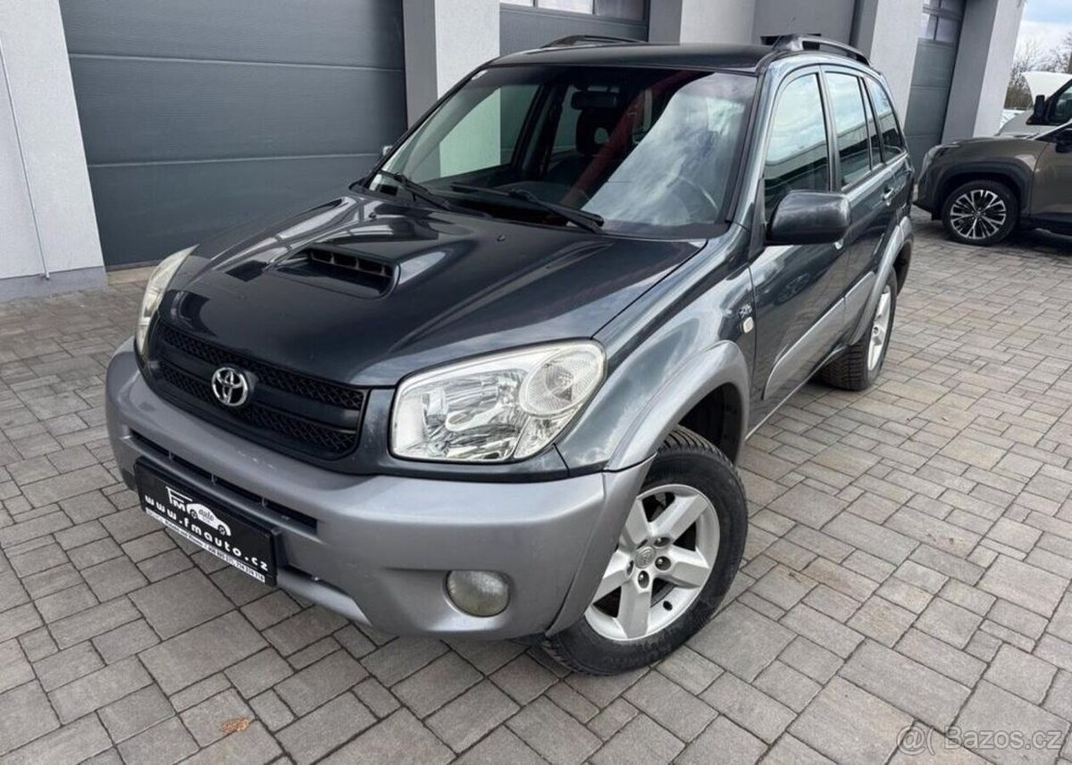Toyota Rav4 2.0 D-4D 4x4 nafta manuál 85 kw
