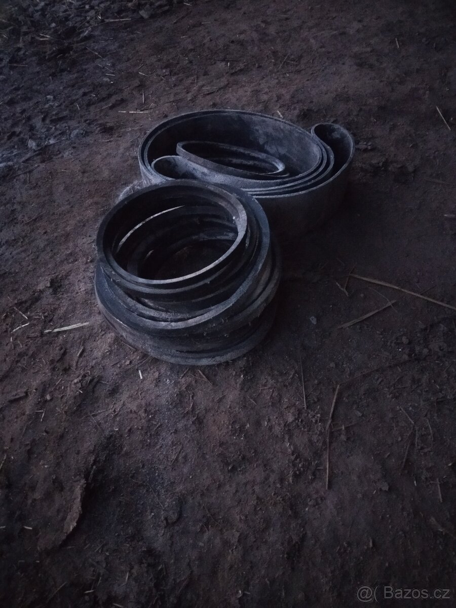 Klínové řemeny + plochý řemen
