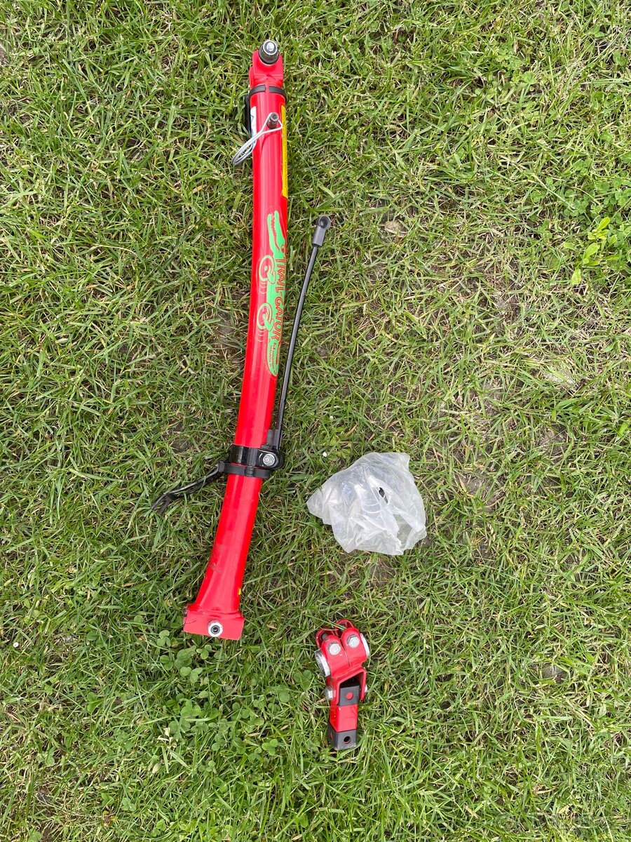 Trail gator - tažná tyč na propojení jízdních kol