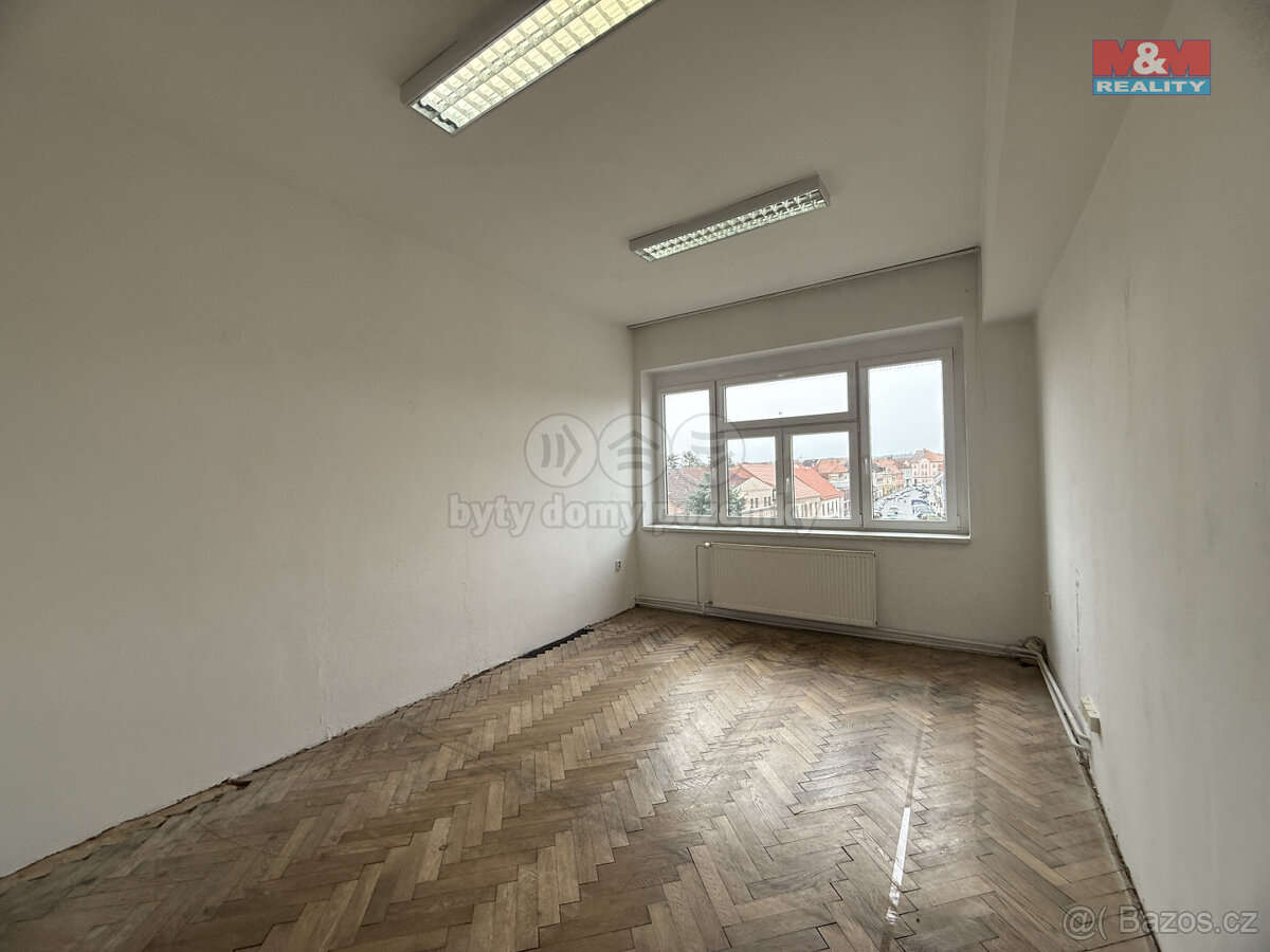 Pronájem kancelářského prostoru, 42 m², Blatná