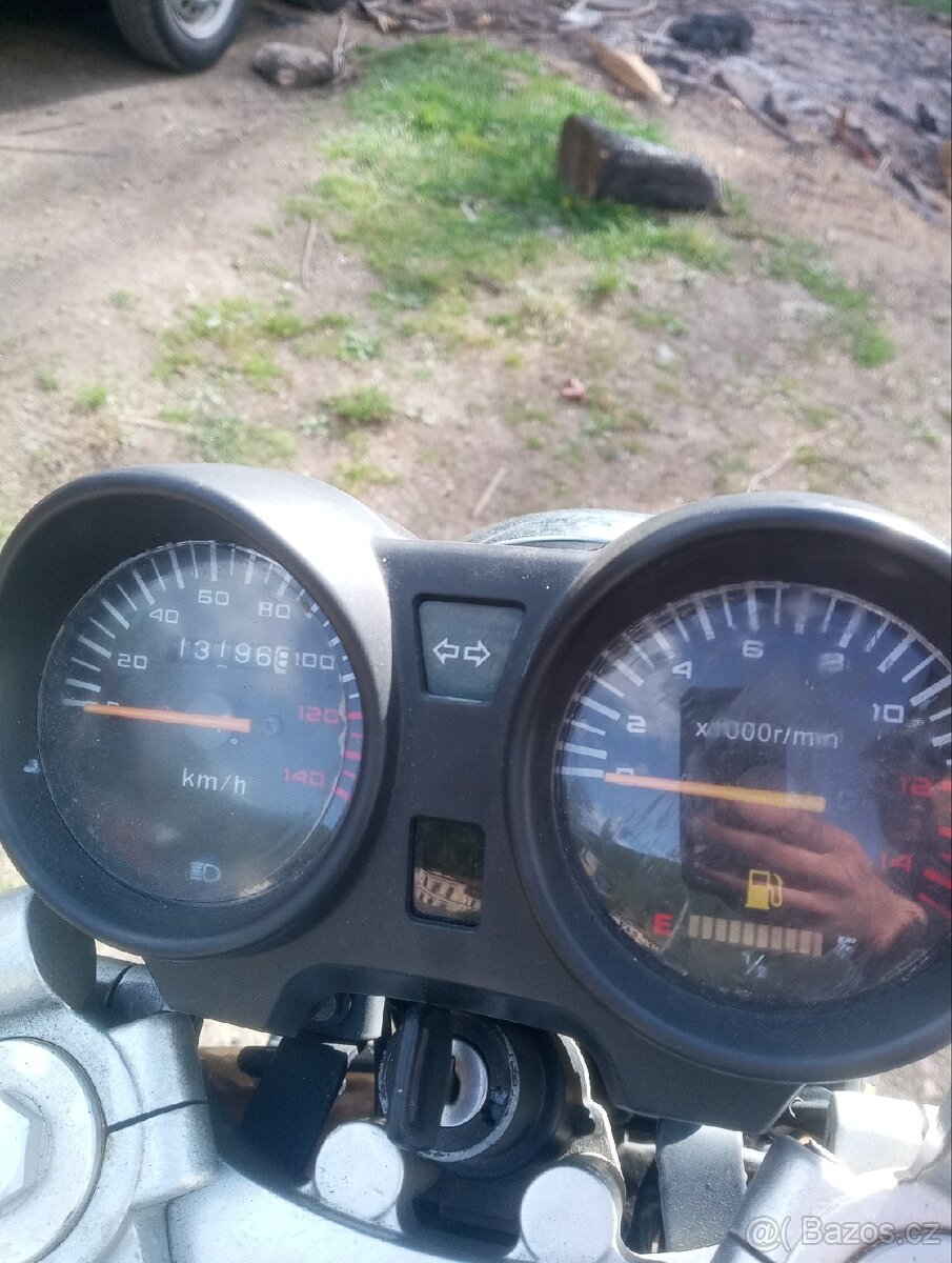 Yuki 125