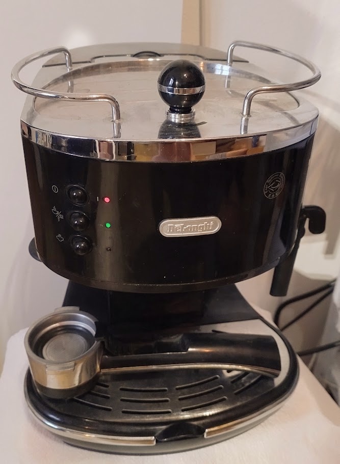 DeLonghi Icona ECO 310.BK pákový kávovar