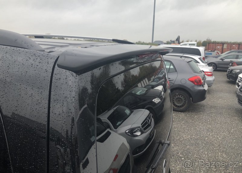 kridlo Mercedes Vito 3