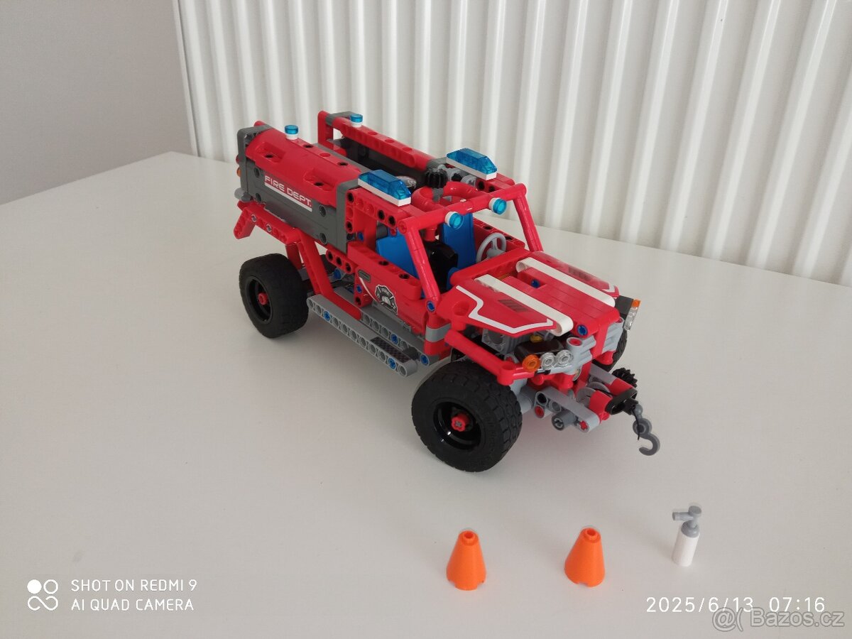 LEGO Technic 42075 Záchranné auto