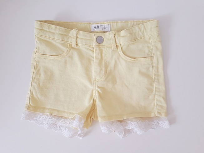 ŠORTKY S KRAJKOU • DŽÍNOVÉ KRAŤASY • H&M vel. 128