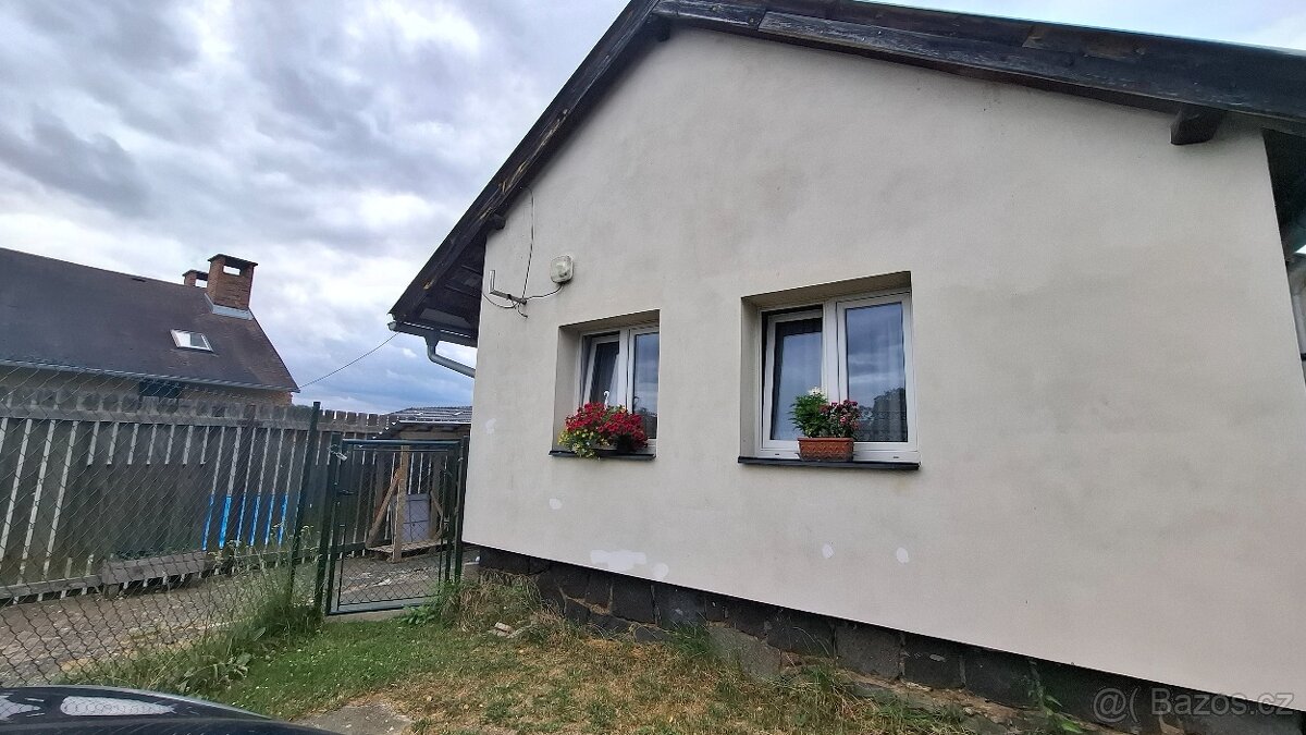 DOMEK K PRONÁJMU - 15 KM D1, OBEC KUNICE