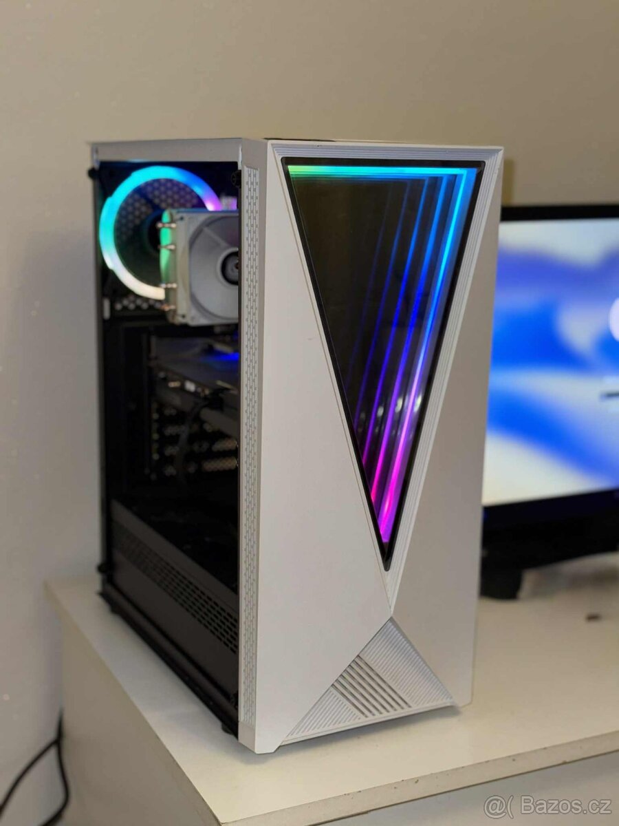 Ryzen 5600g/Radeon RX6600/1TB M2/24G
