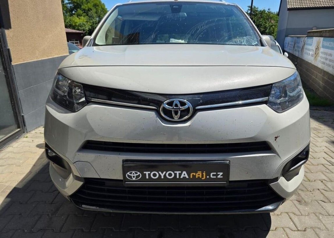Toyota Proace City Verso 1.5-LONG-7MÍST-ZÁRUKA-TAŽNÉ