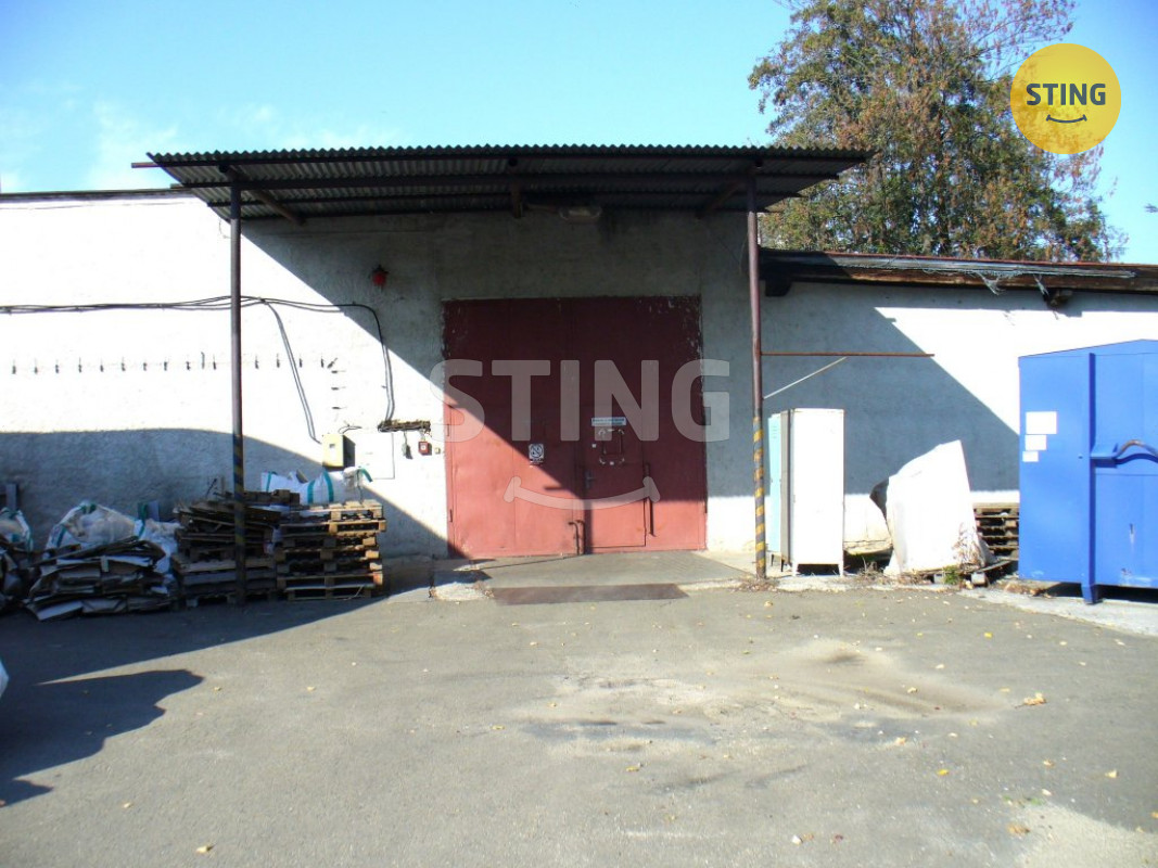 Pronájem skladovací haly v Lobodicích, 133870