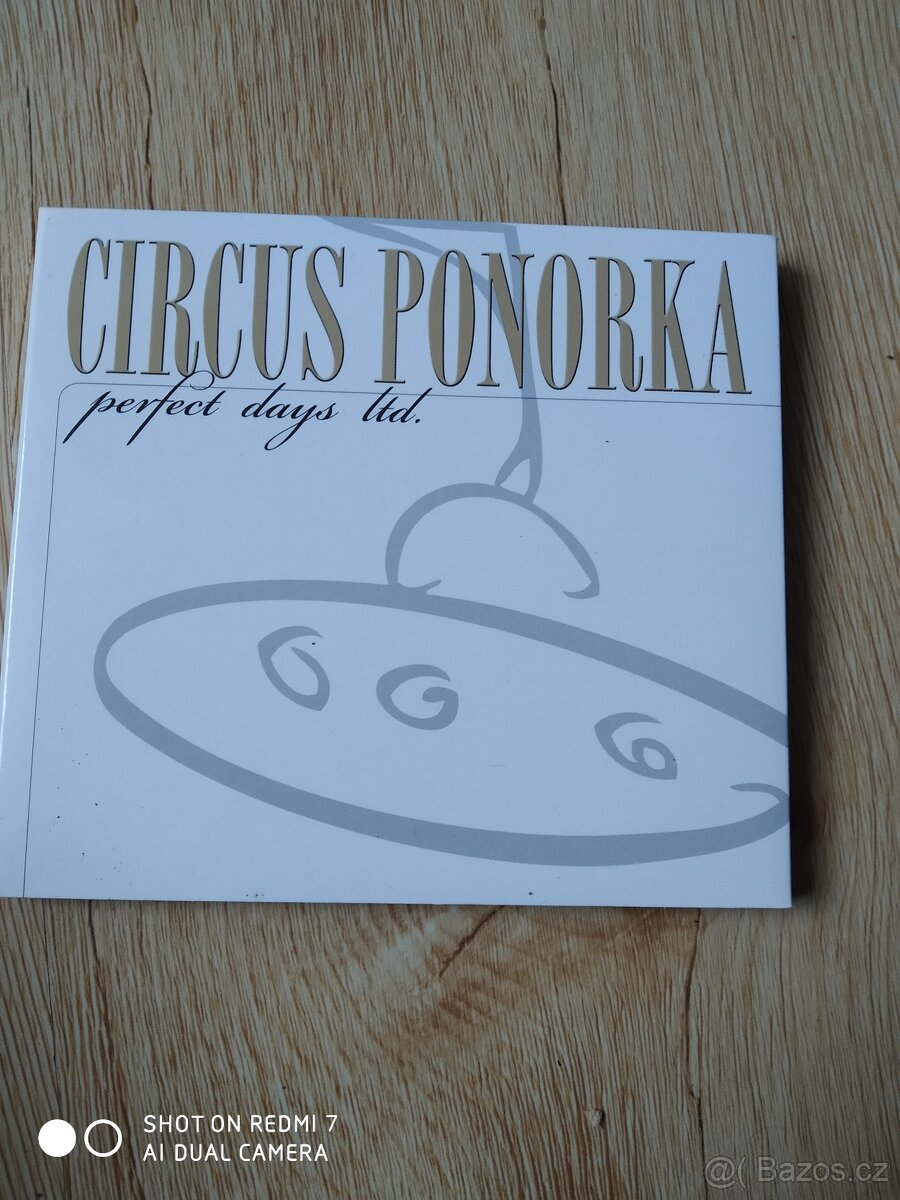Circus Ponorka Perfect Days Ltd(Podpis)