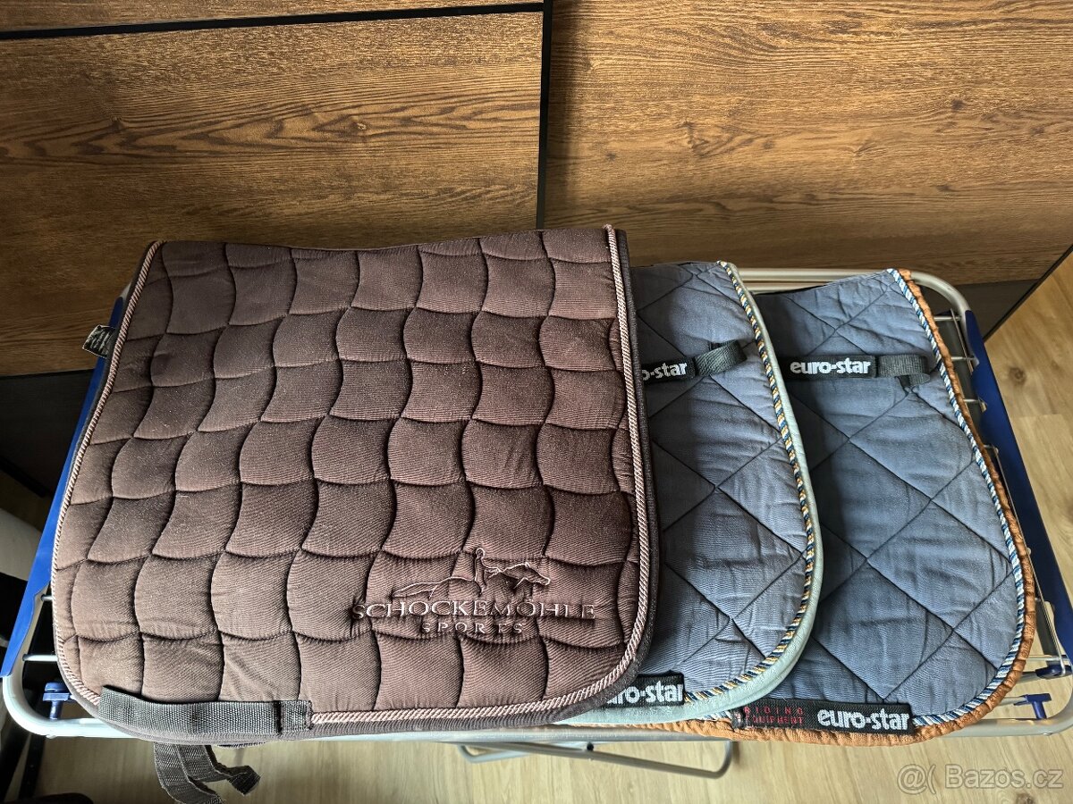 Podsedlovky drezurní