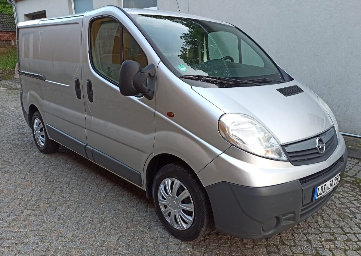 OPEL VIVARO 2.0CDTI 84KW L1 R.V.2014