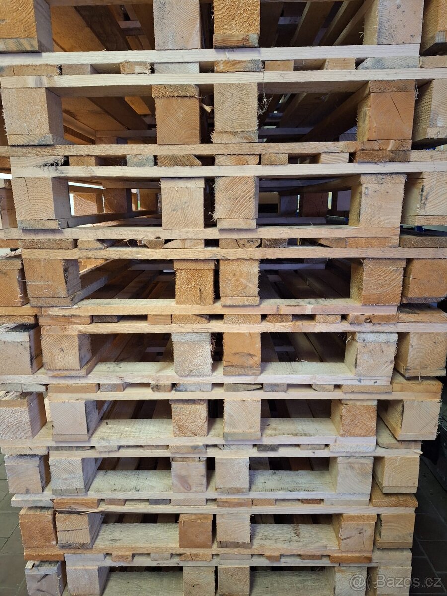 Dřevěné palety