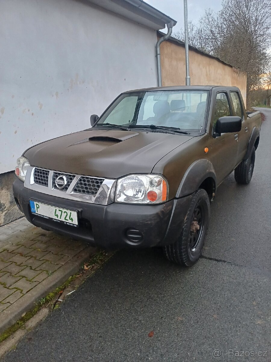 Nissan Navara D22 2.5 TD Doublecab 4x4