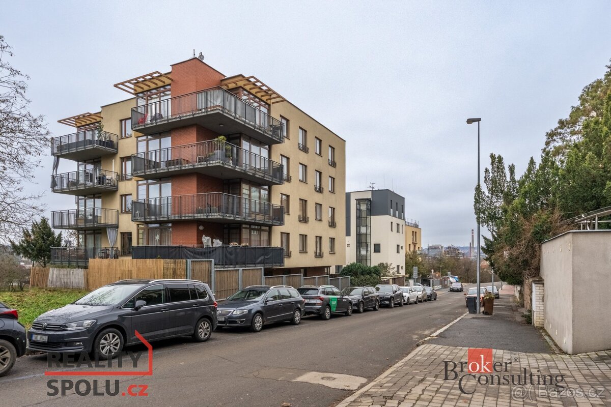 Pronájem, byty/2+kk, 47 m2, Nad Rokoskou 2415/2, 18200 Praha