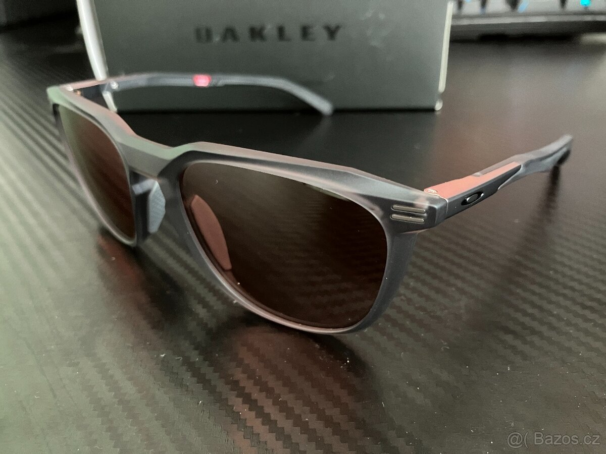 Prodám nové sluneční brýle OAKLEY THURSO