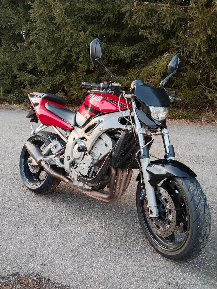 Yamaha R6