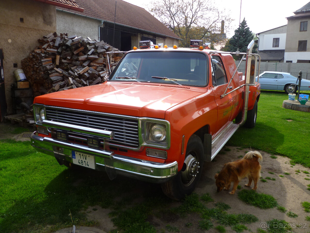 PRODÁM GMC SIERRA CLASSIC PICK UP 1978