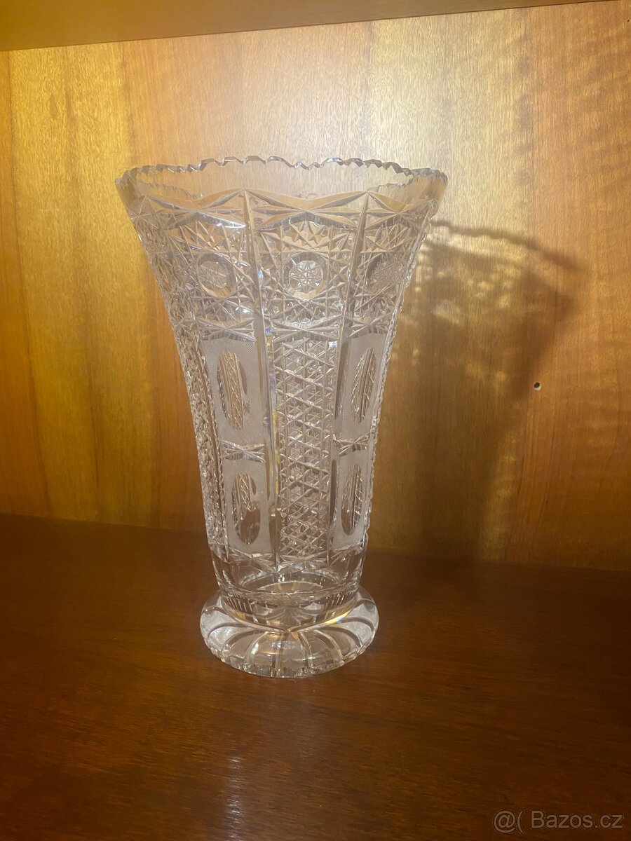 Velká broušená váza Bohemia Crystal