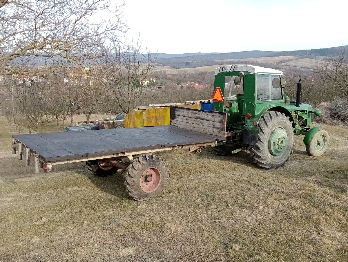 Prodám vlečku s okem za traktor
