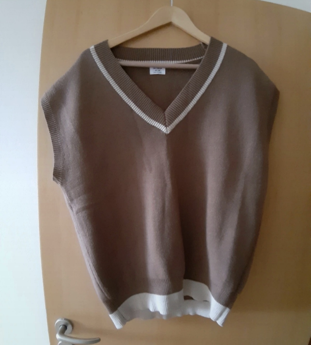 Nový svetr/vesta Cotton On, vel. M