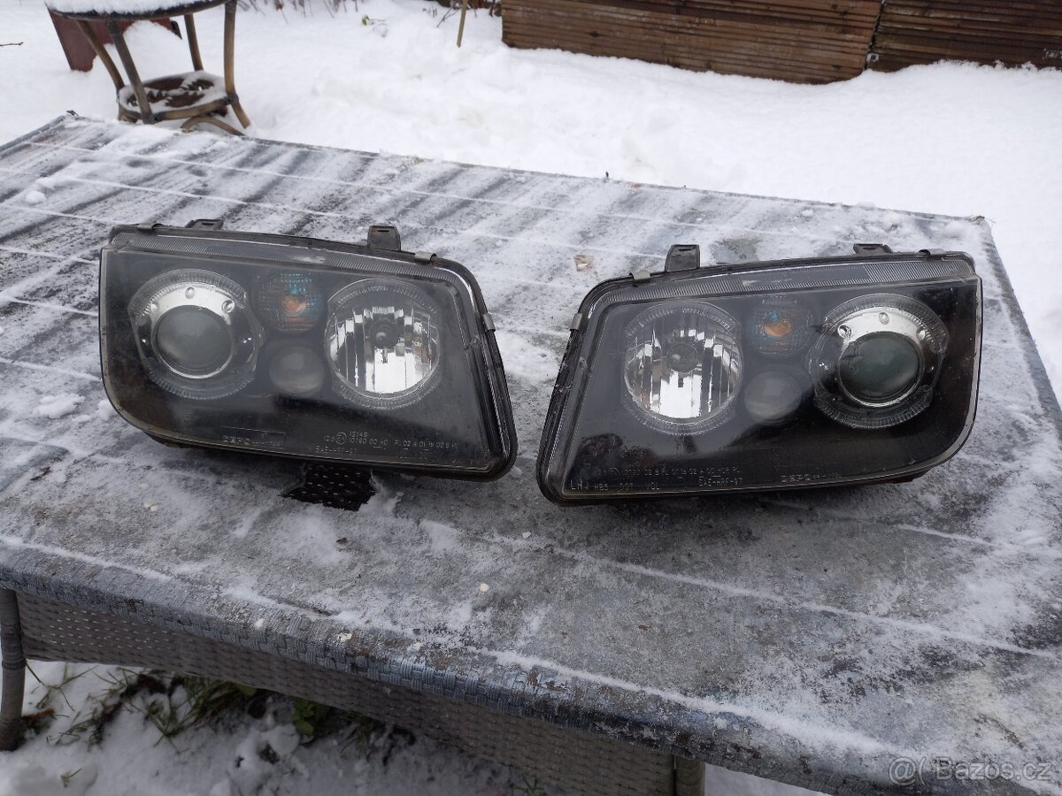 přední světla VW Bora 1J2,1J6 čočky cena uvedena za kus prod