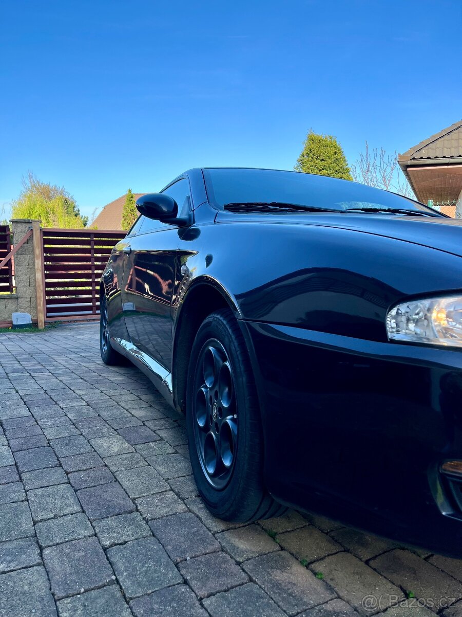 Alfa Romeo GT 1.9 JTD 110 kW – po servisu