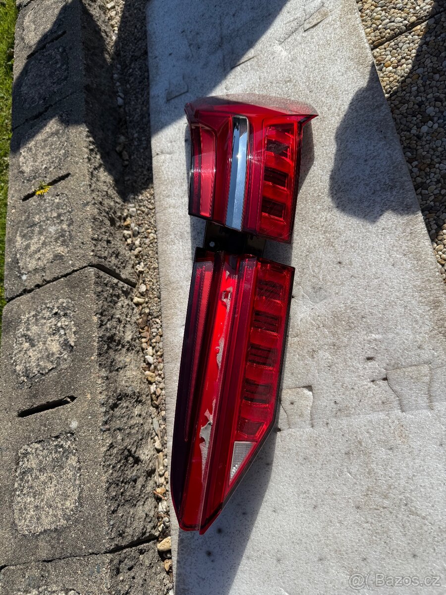 PZ světlo + PZ světlo kufru Audi A6