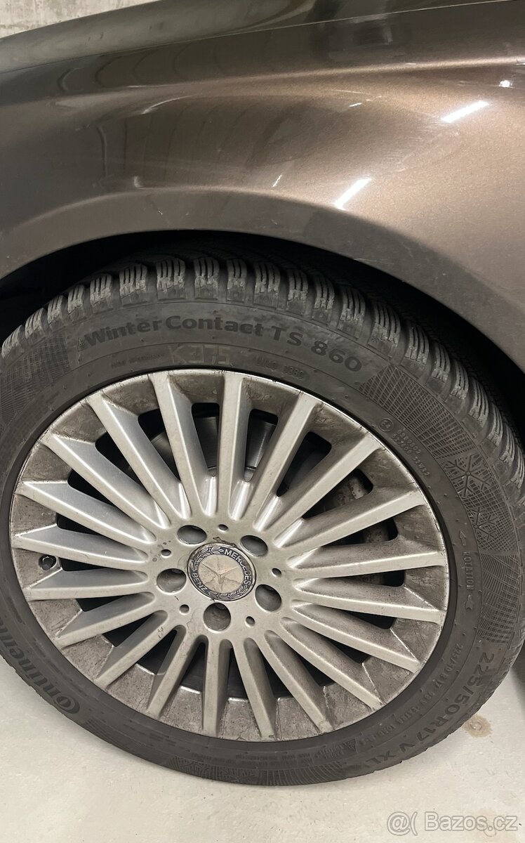 Zimní pneumatiky 225/50 R17