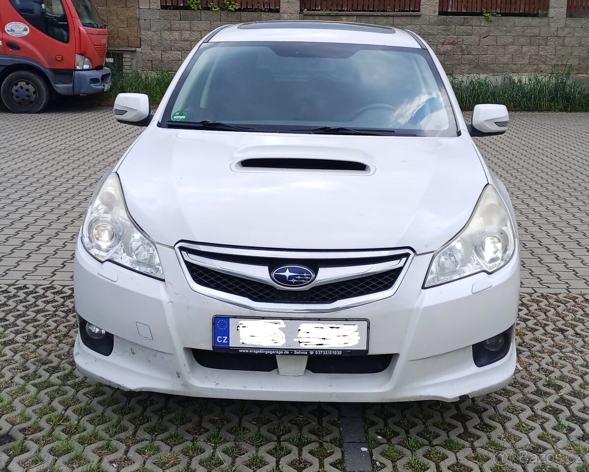 SUBARU LEGACY