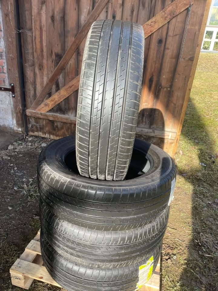 Letní pneu Bridgestone Dueler 225/60 R18 100 H 80%