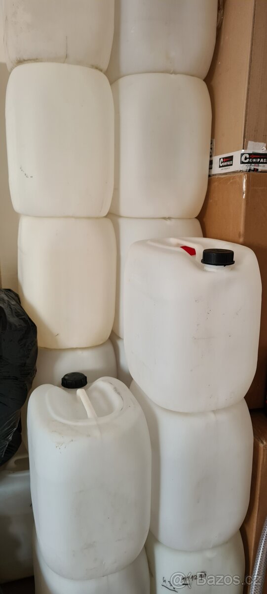 Kanystr, nádoba na vodu 20l a 30l