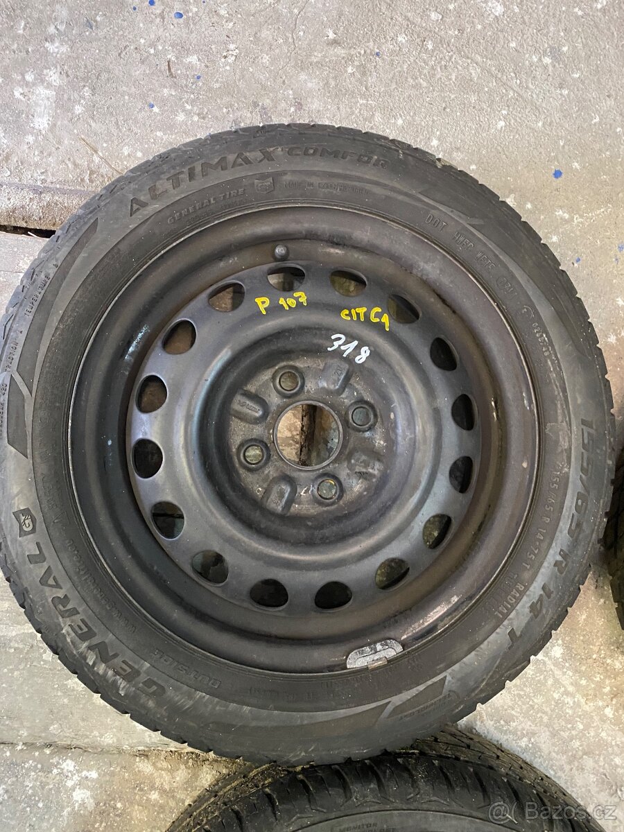 318 kola na citroen C1, Peugeot 107, Toyota Aygo
