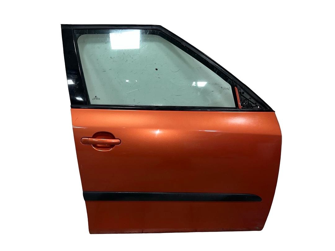 Pravé přední dveře oranžová metalíza LF3H Škoda Fabia 2 2010