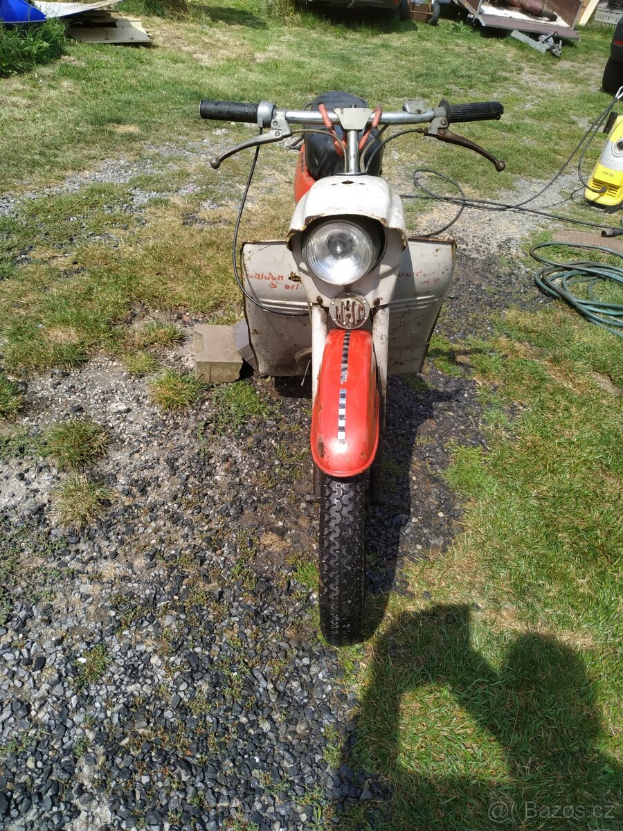 Jawa pionýr