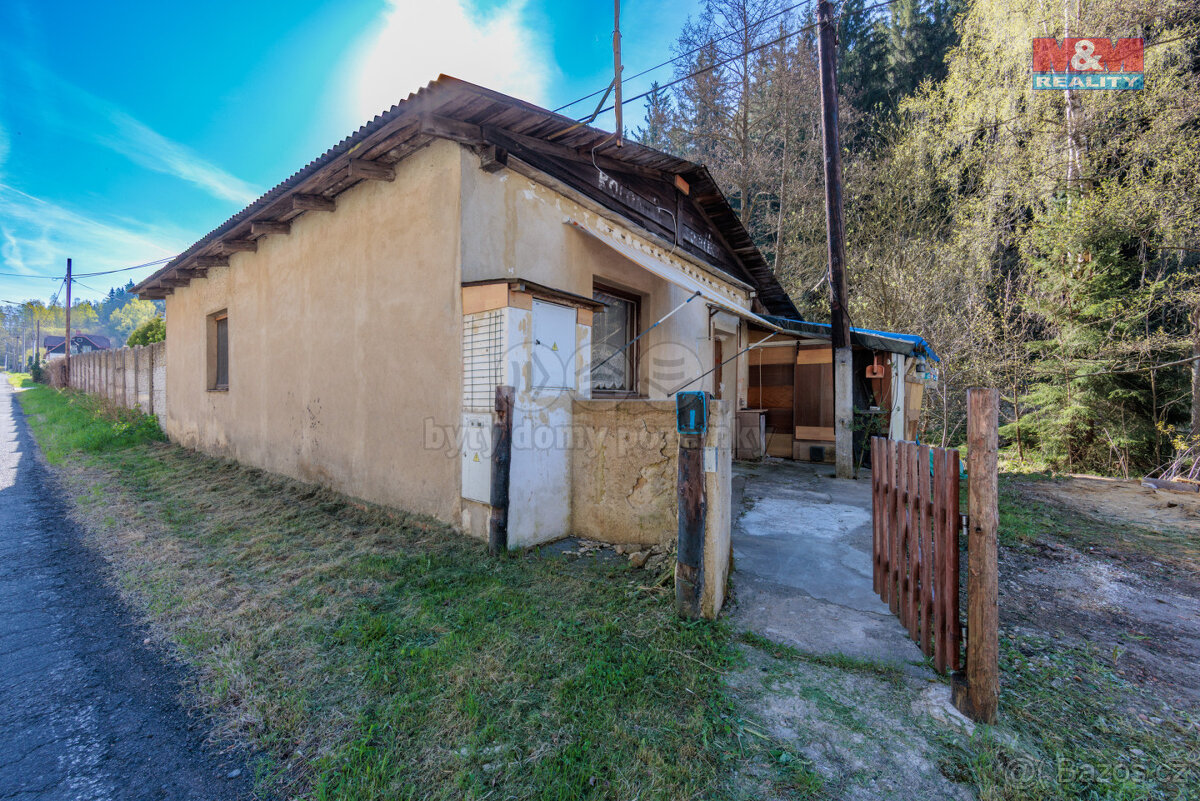 Prodej pozemku 170m2 s nezkolaudovanou stavbou, Rotava