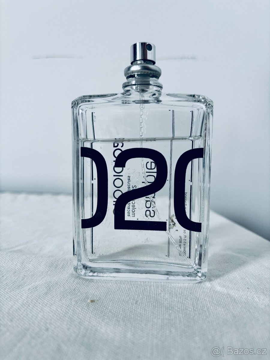 Parfémy Escentric Molecules Escentric 02 – cca 85 % obsahu