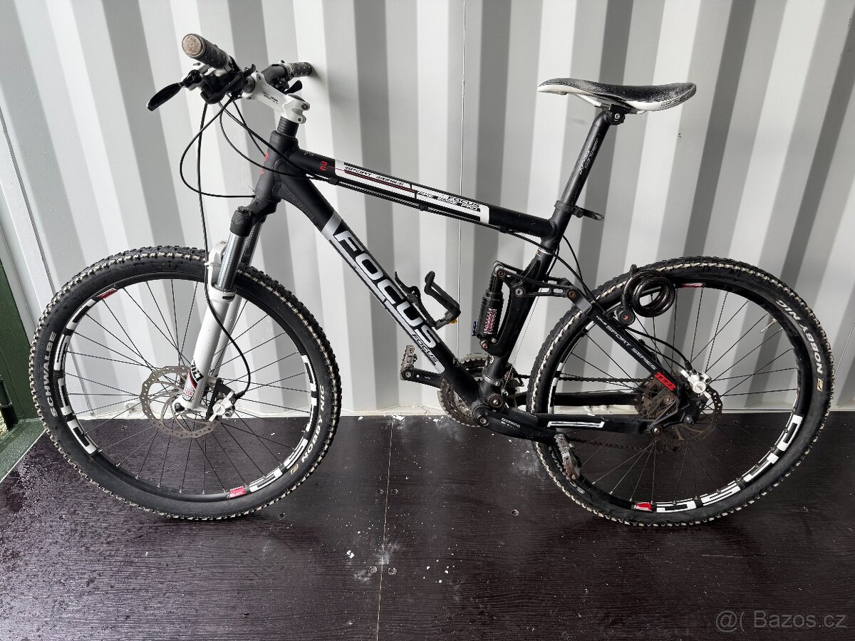 Pánské horské kolo FOCUS Fire Edge Pro Sport Series, vel. M