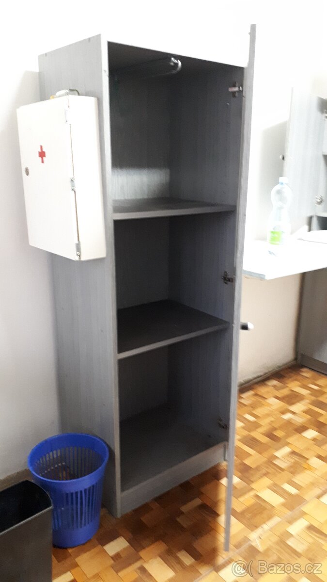 Prodám levný nábytek