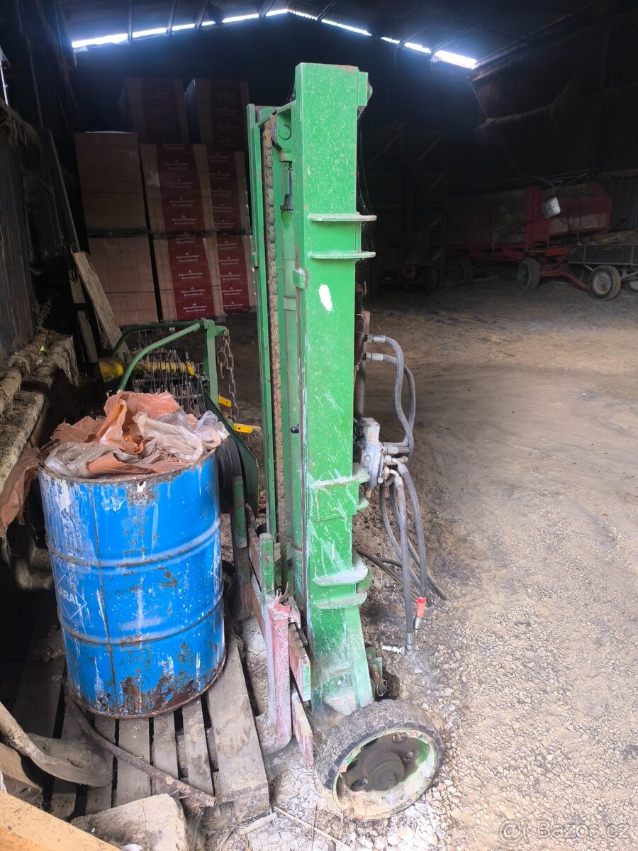 Vysokozdvih za traktor vzv