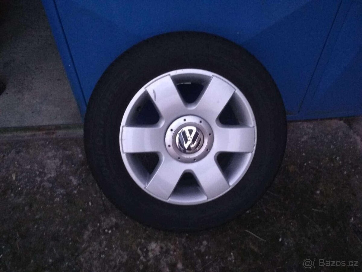 Lite kola vw 195/65r15 cena 2500kč