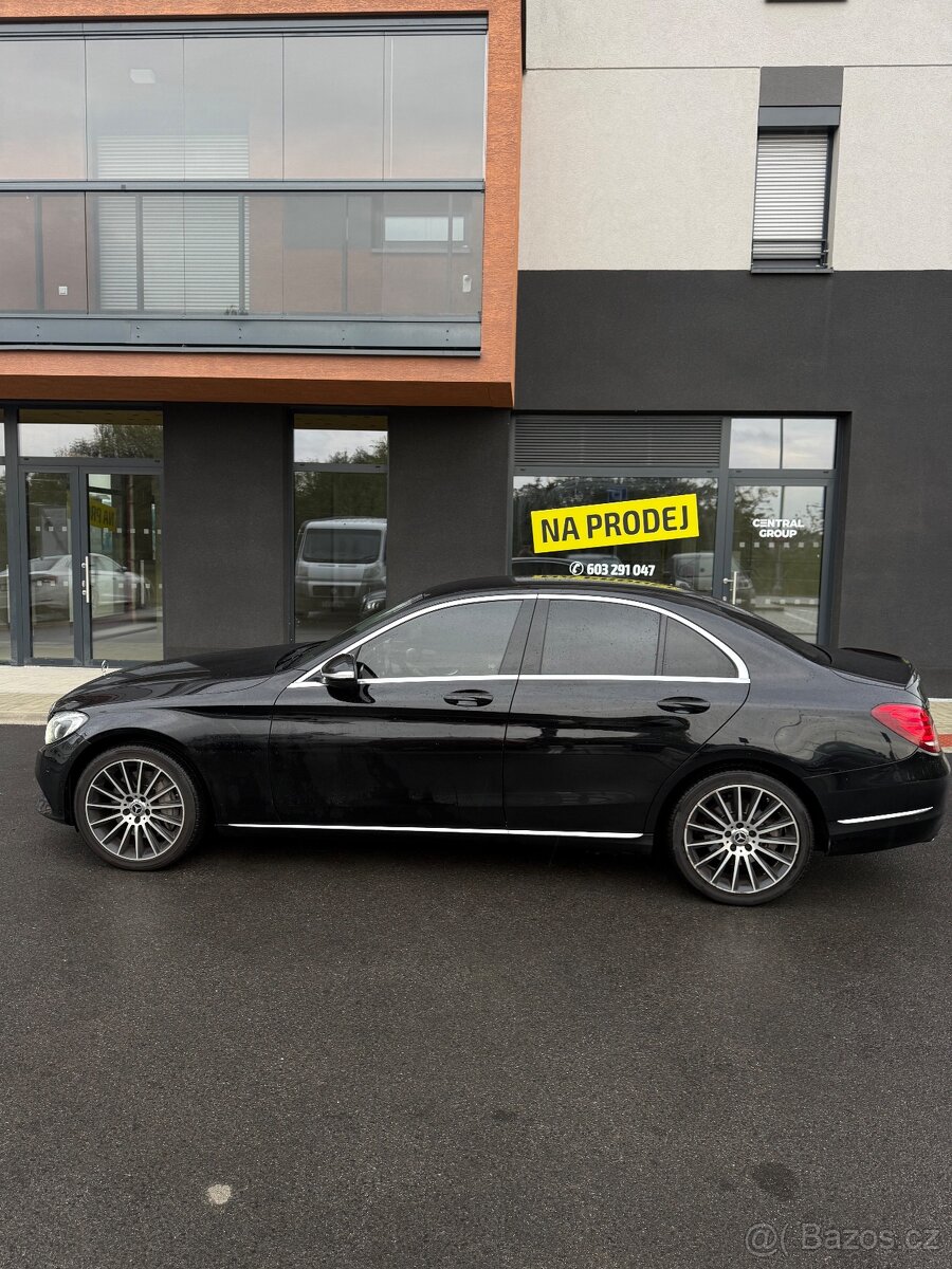 Mercedes-Benz C400 4MATIC V6