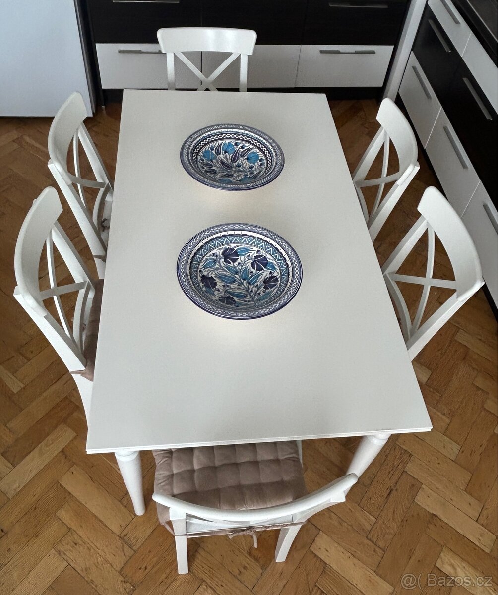 Jídelní set