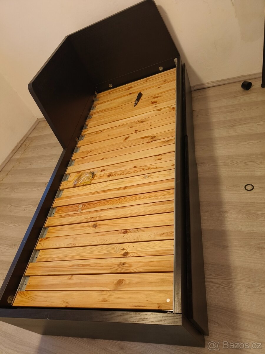 Rozkládací postel - FLEKKE