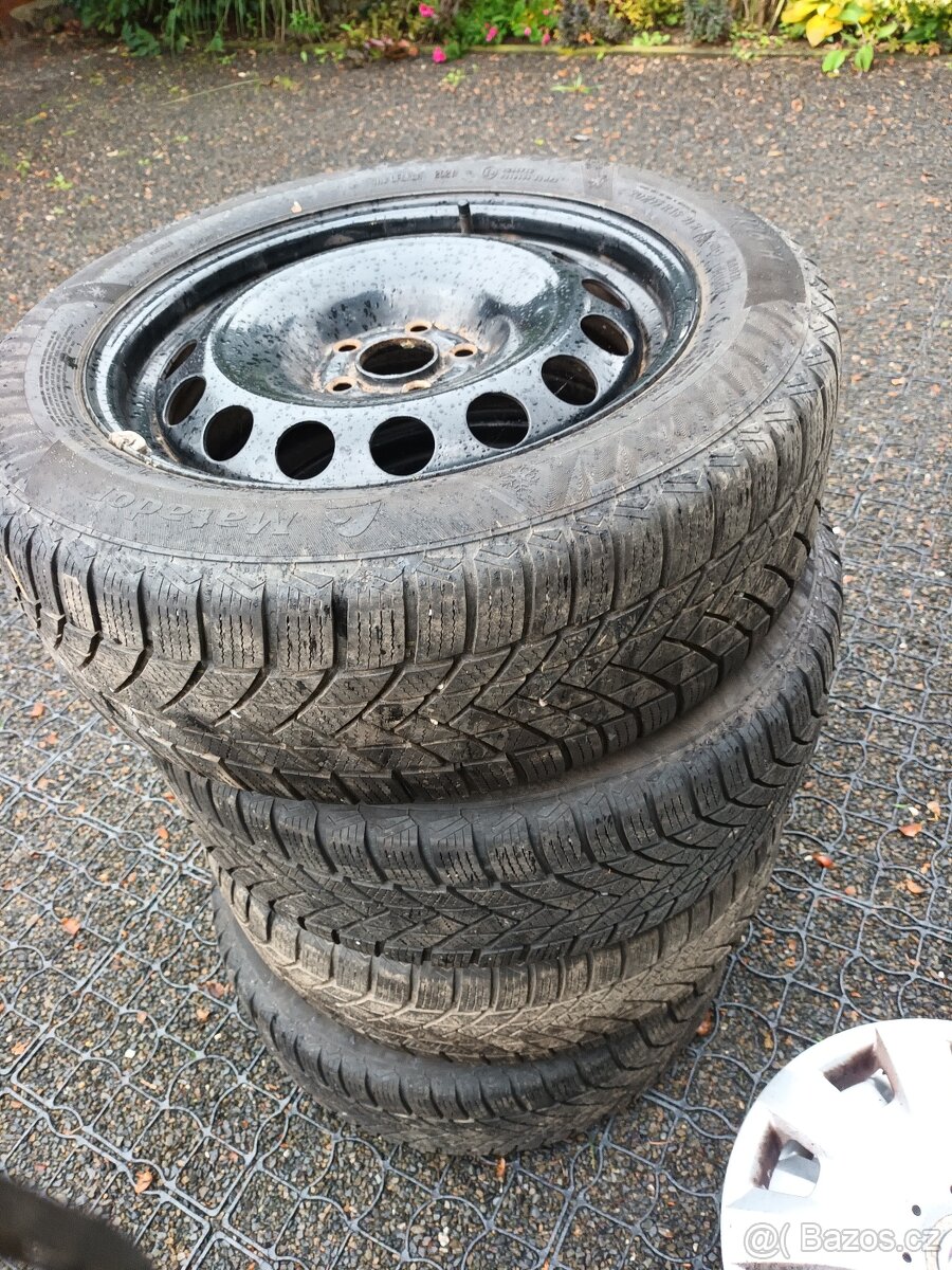 Zimní kola r16"-vč.pneu 205/55