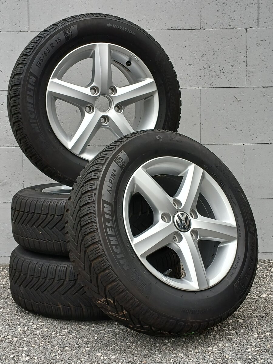 Zimní orig kola VW Golf, Caddy 195/65/15 Michelin 7mm