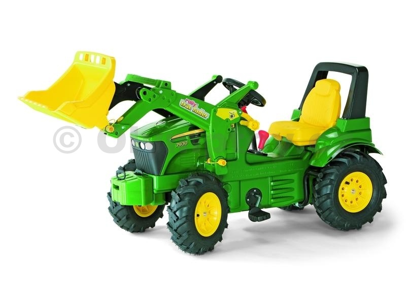Prodám šlapací traktor John Deere 7930